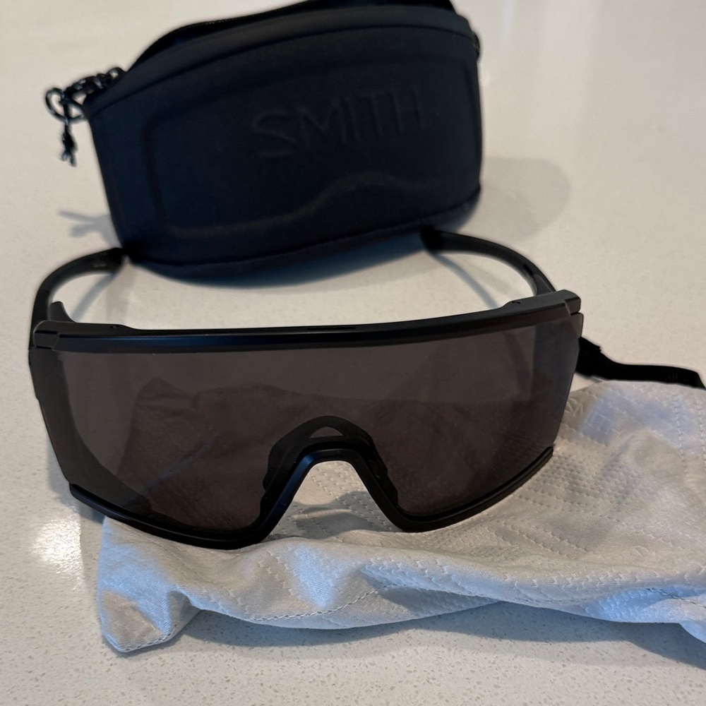 SMITH Charcoal Performance Sunglasses
